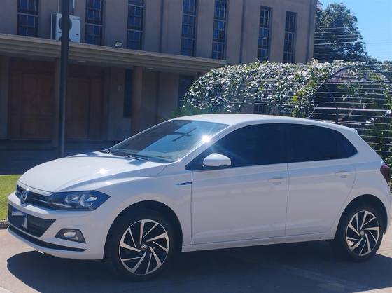 VOLKSWAGEN POLO 1.0 200 TSI HIGHLINE AUTOMÁTICO